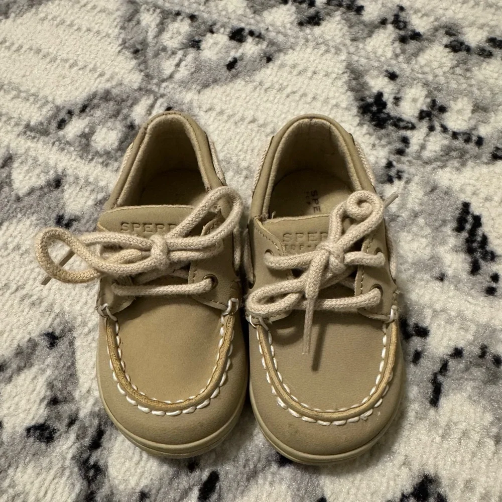 Sperry Kids Tan Lace-Up Moccasins